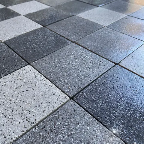 AQUA-STONE: BLACK GREY